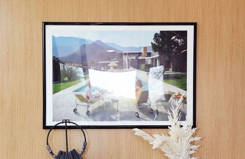 Old Enfield House | One Of A Kind Clarksville Home + Private Pool - Willow