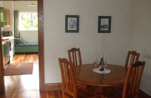 Martinborough House | One Panama - 2 mins walk to MB Square & pet friendly