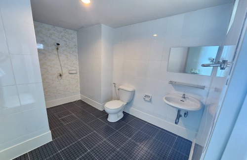 Ban Lam Rua Taek Hotel | One Residence