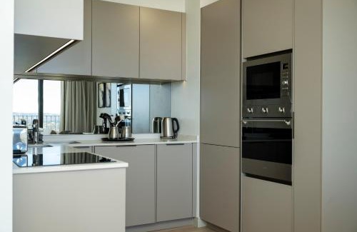 Greater Johannesburg Metropolitan Area Apartment | One Rosebank Executive Apartment Hotel