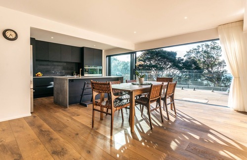 Onetangi House | Onetangi Oasis - fabulous home with pool & great views!