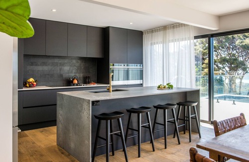 Onetangi House | Onetangi Oasis - fabulous home with pool & great views!