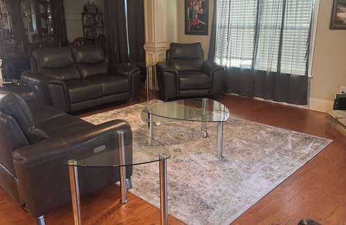 North Augusta House | Only 8 miles away from the course this large 6 bedroom is perfect for your group