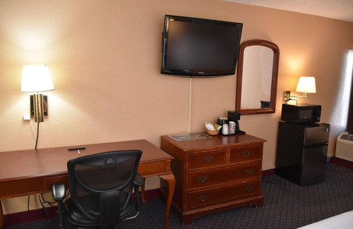 Ontario Hotel | Ontario Airport Inn