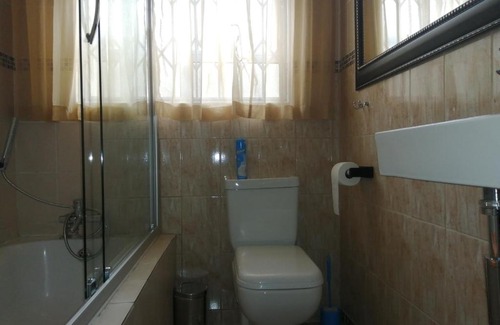 Trawal House | Onyx on Sycamore