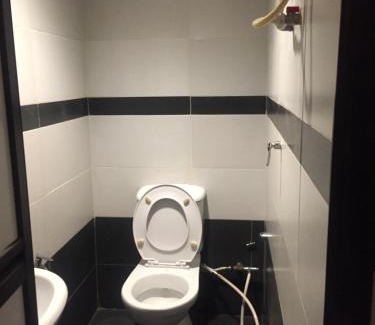 Taman Universiti Hotel | Ophir Inn