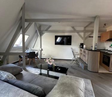 Ortslage Trotha Apartment | Oppiner Straße 14 Trotha4