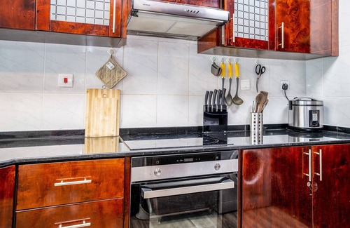 Dubai Marina Apartment | Opt 701 - Six Bedroom Apartment, Sleeps 7