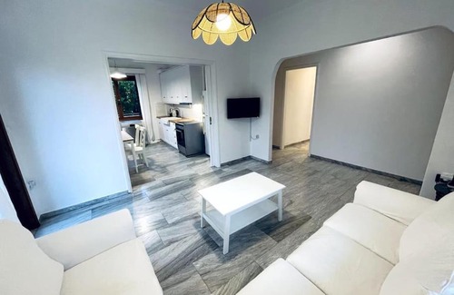 Nafpaktos House | Orange Blossom Villa