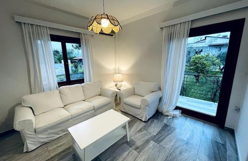 Nafpaktos House | Orange Blossom Villa