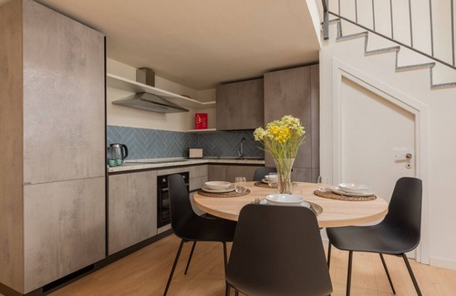 Cit Turin Apartment | Orange Loft by Wonderful Italy
