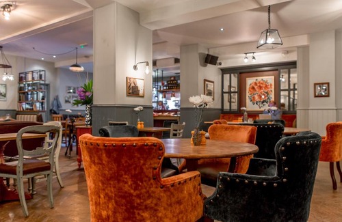 South Richmond Hotel | Orange Tree