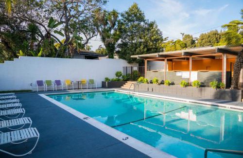 Upper East Hotel | Orange Tree Inn