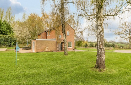 Little Cowarne Cottage | Orchard House