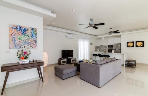 Hin Lek Fai Villa | Orchid Paradise Homes OPV313