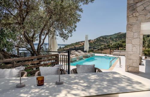 Skinaria Villa | Oresis Panoramic Sea Retreat Beach Access 100 Meters