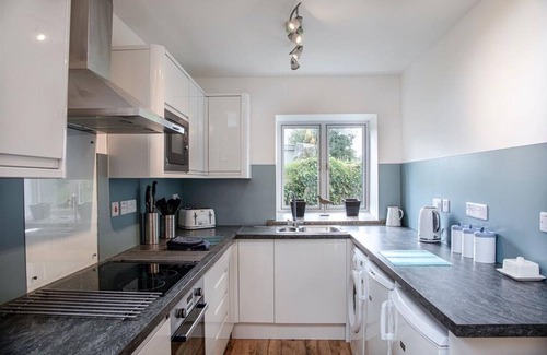 Saint Breward Cottage | Organ Loft, North Coast & moorland on the doorstep