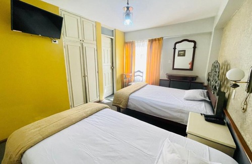 Vallecito Hotel | OROSHEAM DIPLOMAT