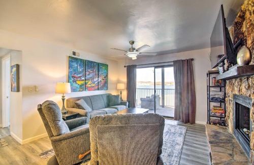 Osage Beach Apartment | Osage Beach Resort Condo with Community Pool!