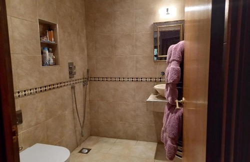 Ryde Bed & Breakfast | Osborne Lodge