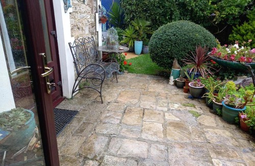 Ryde Bed & Breakfast | Osborne Lodge