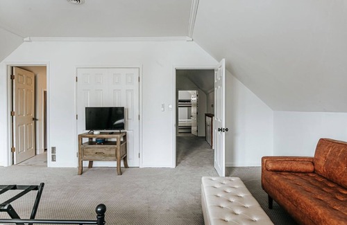 Raphine Hotel | Osceola Mill