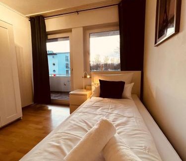 Ibbenbueren Apartment | Osnabrücker Strasse Wooon 6 I Teams I 3-Zimmer I WLAN I P