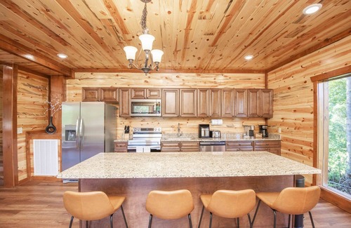 Caton Cabin | Osterley Cottage ~ Indoor Pool ~ Hot Tub