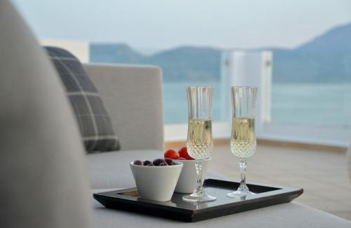 Adamas Hotel | Ostria Hotel