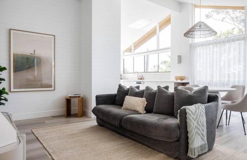 Noosa Heads House | Otto Descola - Views, walk to Hastings St & beach