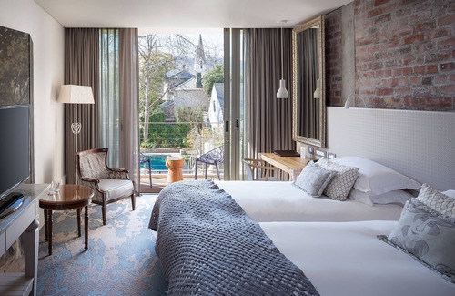 Stellenbosch Central Hotel | Oude Werf Hotel