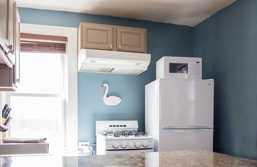 Anchorville Apartment | Our Crow's Nest is clean & comfy & comes with boat slip & trailer parking!