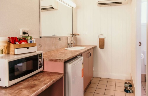 Mount Isa City Hotel | Outback Motel Mt Isa