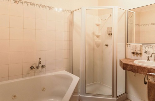 Mount Isa City Hotel | Outback Motel Mt Isa