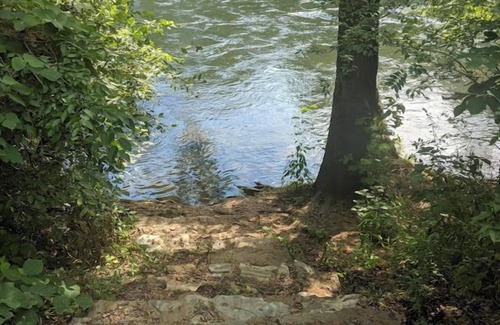 Benton Cabin | Outdoor Adventure Rafting