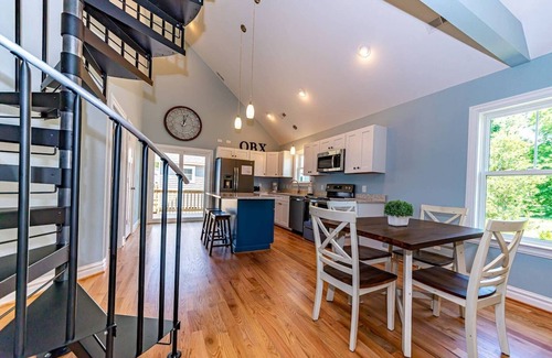 Harbinger House | Outer Banks Waterpark & Family Fun Cottage