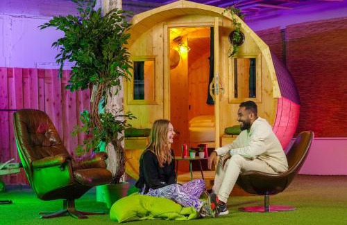 Duivendrecht Hotel | Outside Inn