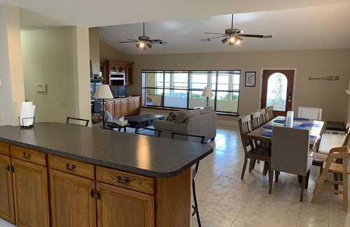 Mayflower House | Outstanding 3BR Central Arkansas Lakeside Retreat near Little Rock and Conway