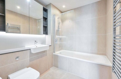 Elephant and Castle House | Outstanding views across London