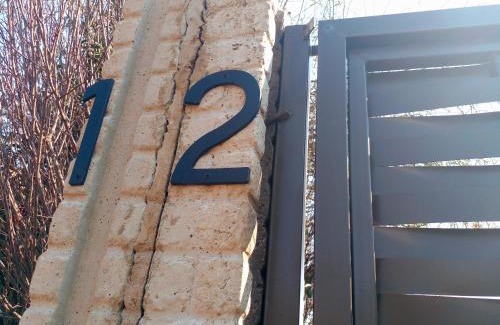 Greater Johannesburg Metropolitan Area House | Overnight Stay