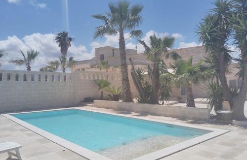 L'Assunta Villa | Overseas Pool Villa