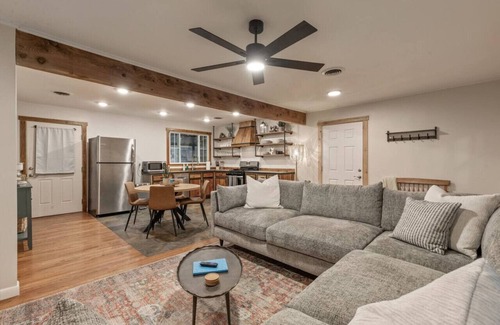 Owasso House | Owasso Getaway | 2BR Home w/Big Backyard