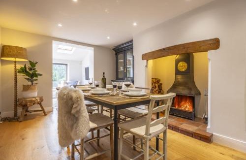 Warham House | Owl Cottage W