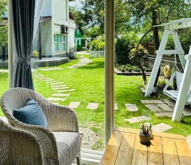 Shoufeng House | OwlStay Green Villa