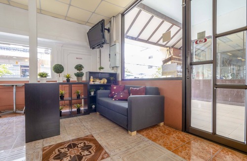 San Chao Pho Suea Hotel | OYO 1089 Baan Boran