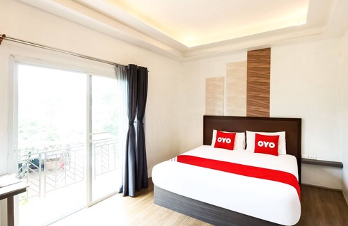 Minburi Hotel | OYO 271 The Resort Romklao