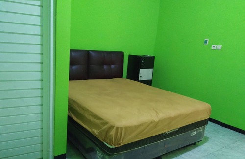 Banten Hotel | OYO 3887 Potreh Mastekah 2