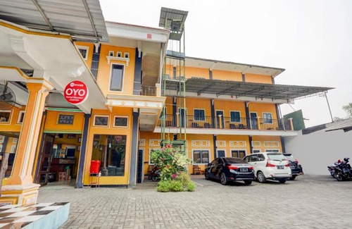 Sedati Hotel | OYO 90088 Hotel Mandiri Juanda