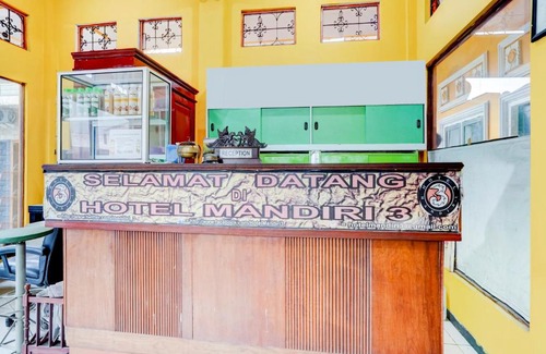 Sedati Hotel | OYO 90088 Hotel Mandiri Juanda
