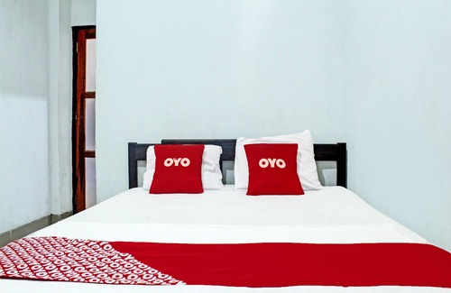 Kupang Hotel | OYO 91720 Hotel Yotowawa NearBukit Cinta